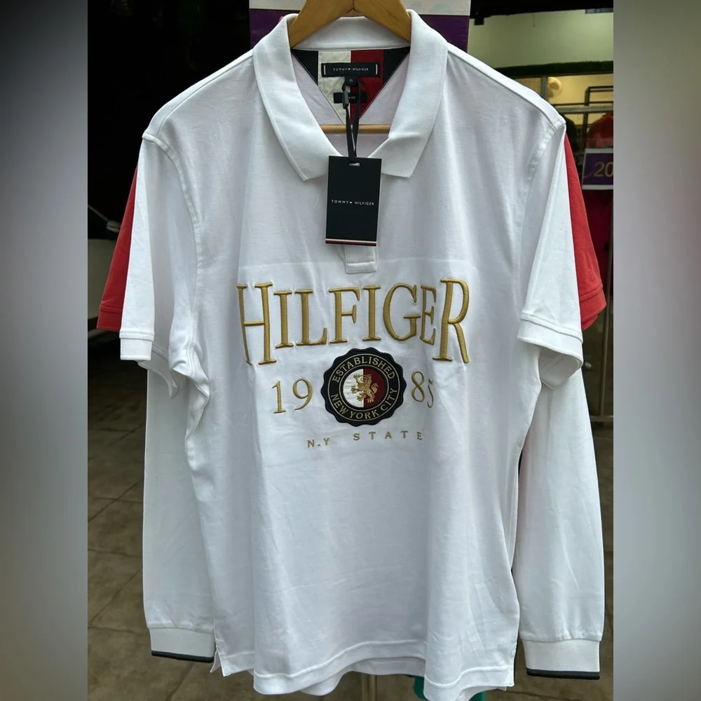 TOMMY HILFIGER T-SHIRT - Picture 2 of 6